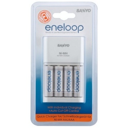 Ładowarka Sanyo Eneloop MQR06-E-4-3UTG + 4 x R6/AA Eneloop 2000 mAh UTGA